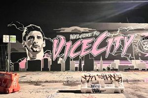 Aficionados del Orlando City arruinan mural del Inter Miami con imagen de Messi