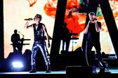 Depeche Mode en México: Dave Gahan y Martin Lee Gore llegan con fuerte dispositivo de seguridad