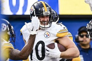 Pittsburgh Steelers remontan y vencen a los Rams en el SoFi Stadium