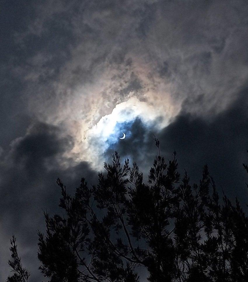 Eclipse Solar 2023: Las mejores imágenes del fenómeno natural