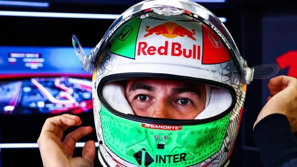Helmut Marko pide mejorar a Checo Pérez y ya piensa sobre el asiento de Red Bull en 2025