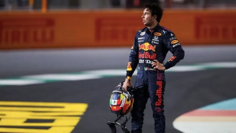 Checo Pérez autocritico previo a Hungría: "Con este auto debería subir al podio en cada carrera"