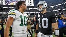 Garoppolo regresa a la NFL en la victoria de Raiders ante Packers