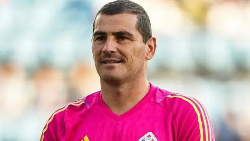 Iker Casillas explota contra programa de televisión en Twitter: 'Dejadme en paz'