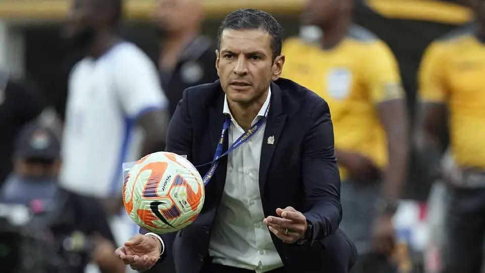 ¡Lo piden a gritos! Jugadores del Tri quieren que Jimmy Lozano se quede