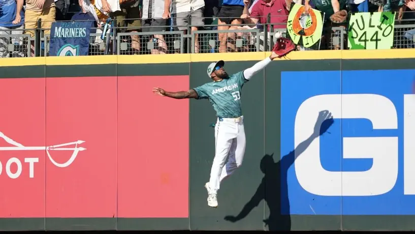 Randy Arozarena vuela en maravillosa atrapada en el All Star Game 2023