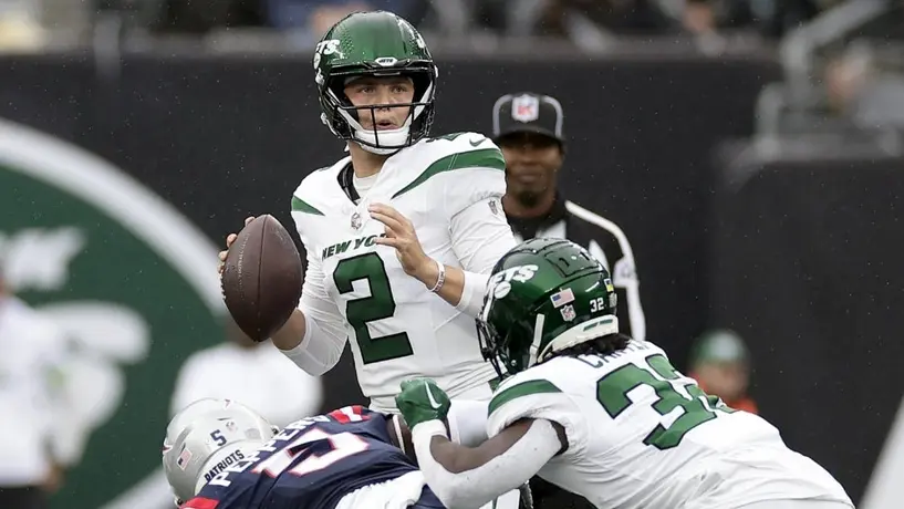 Jets: Zach Wilson sigue comprometido a pesar del descontento de la afición