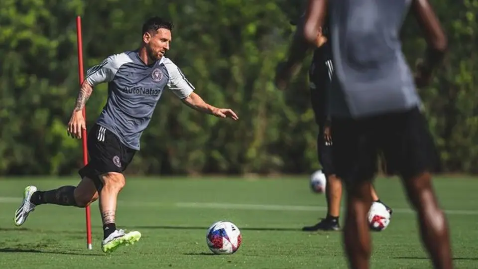 Claudio ‘Piojo' López habla sobre la llegada de Messi a la MLS: “Se tienen que adaptar al juego”