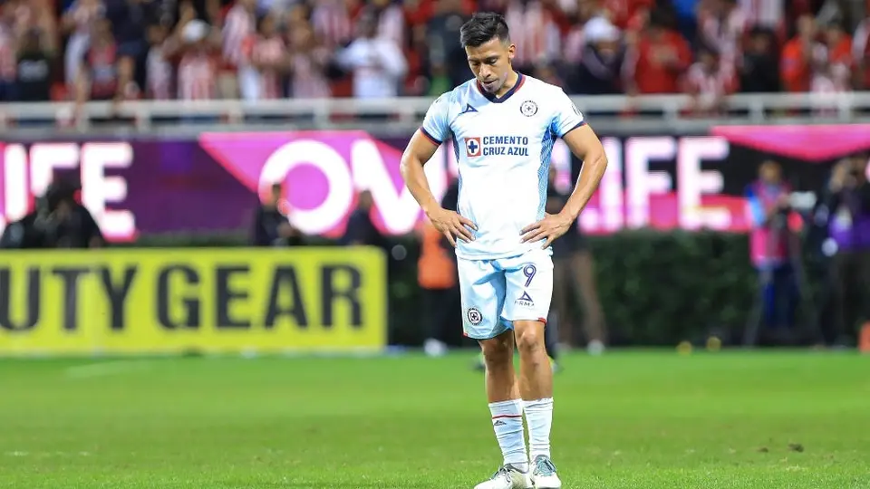 "Son un asco", afición de Cruz Azul tras quedarse sin opción de Play In