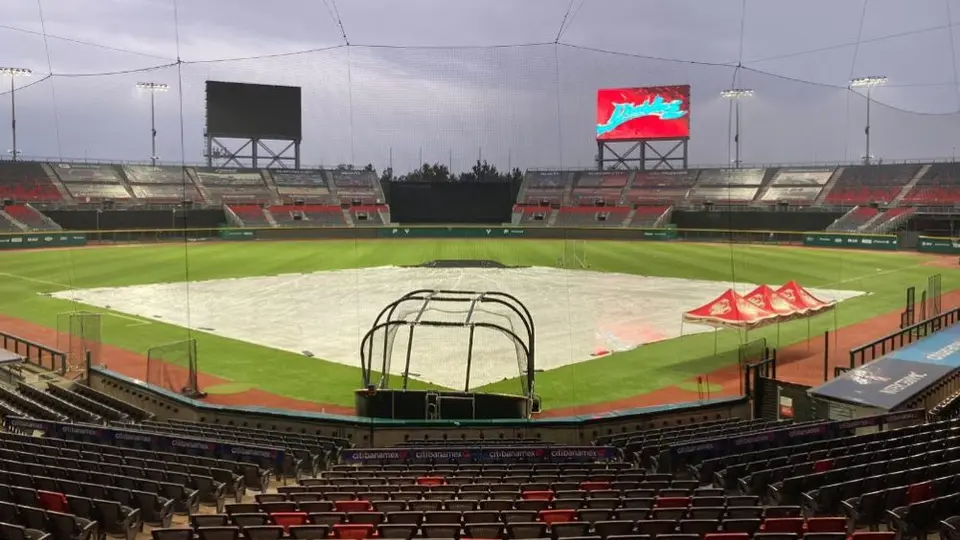Práctica de los Diablos Rojos se vio afectada por la lluvia