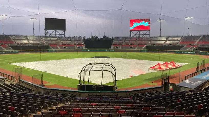 Práctica de los Diablos Rojos se vio afectada por la lluvia