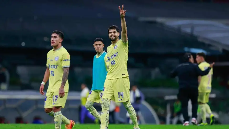 AEK de Atenas interesado en Néstor Araujo; América ya piensa en su reemplazo