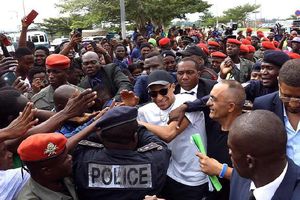 Kylian Mbappé de vacaciones en Camerún, país natal de su padre, por primera vez