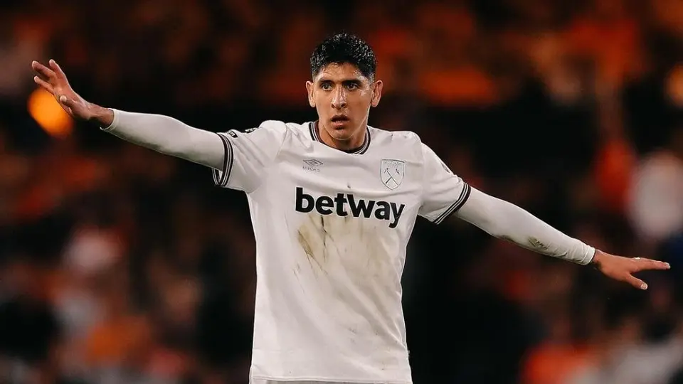 David Moyes elogia el rendimiento de Edson Álvarez tras el juego contra Luton Town