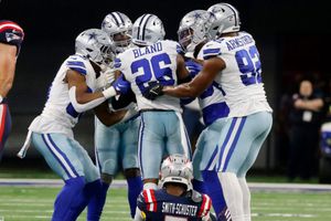 Cowboys aplasta 38-3 a Patriots con una gran exhibición de la defensiva