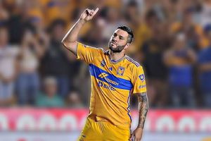 ¡Celebración felina! Gignac festeja a su hijo con temática de los Tigres