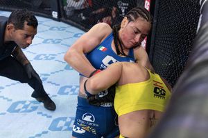 Lucero 'Loba' Acosta venció por rendición a Silvia Juaneda en Combate Global