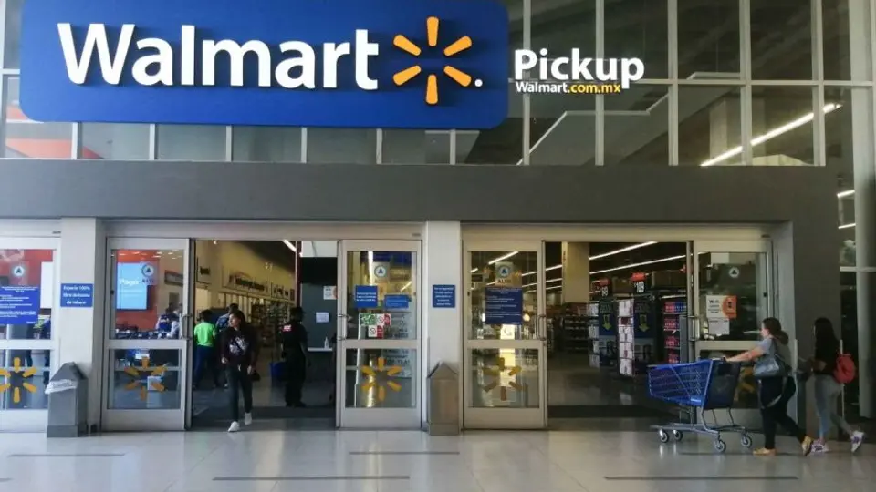 Grupo Walmart anuncia reapertura de tiendas en Acapulco