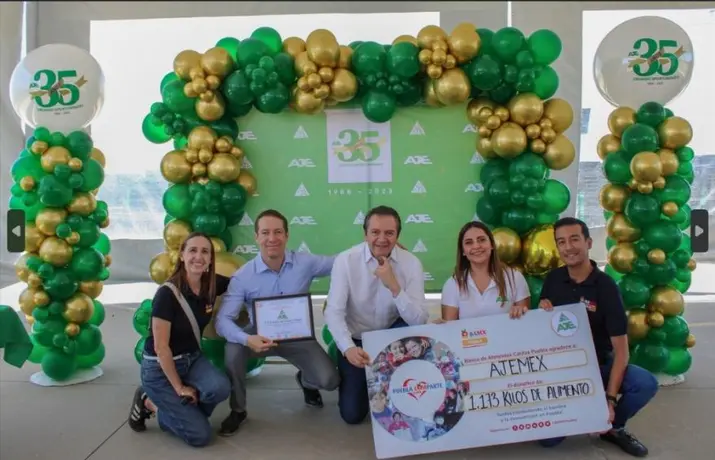 AJEMEX fortalece a comunidades con donaciones de despensas alimentarias