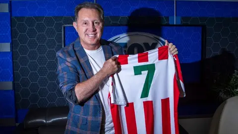 Alex Aguinaga sobre su estadía en Necaxa: "Dejé ahí gran parte de mi vida"