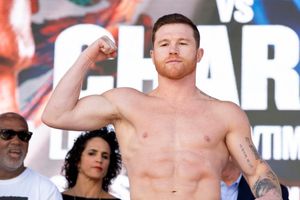 Canelo Álvarez no aseguró pelea contra con Benavidez