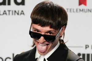 Netflix anuncia 'Fiesta de Halloween' con Peso Pluma