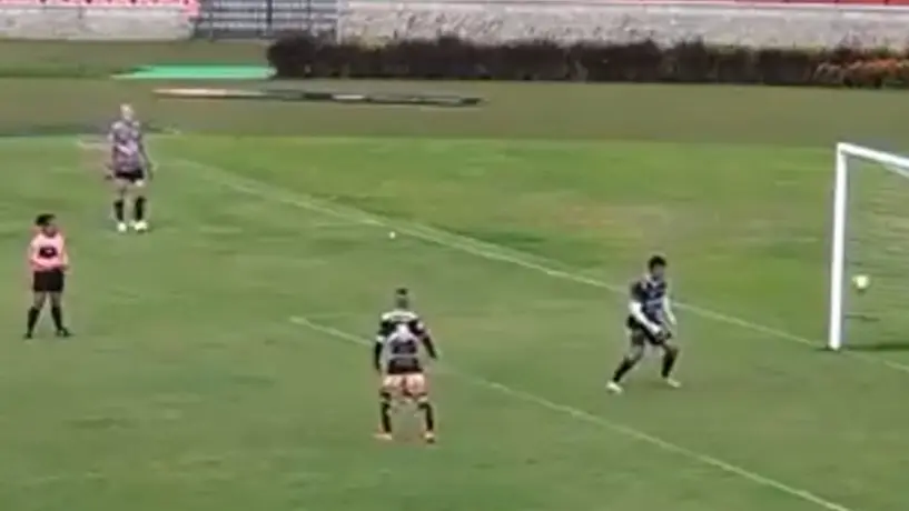 El cobro de penalti más cómico de la historia se dio en Colombia