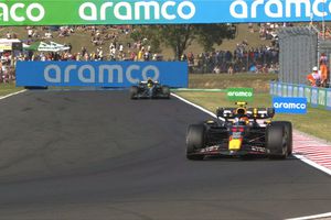 F1: Checo Pérez firma una nueva remontada y termina en el tercer sitio; Max sumó una victoria más