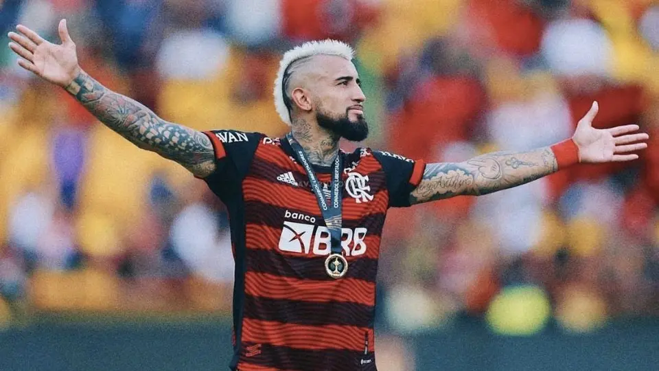 Arturo Vidal rescinde su contrato con Flamengo pero permanecerá en Brasil