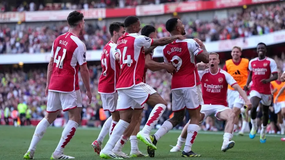 Premier League: Arsenal consigue victoria dramática ante Manchester United