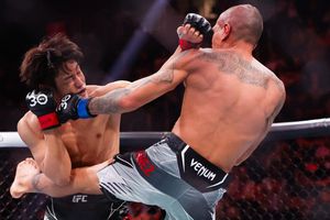 Edgar Chairez no pudo y cae en su debut en UFC ante Tatsuro Taira