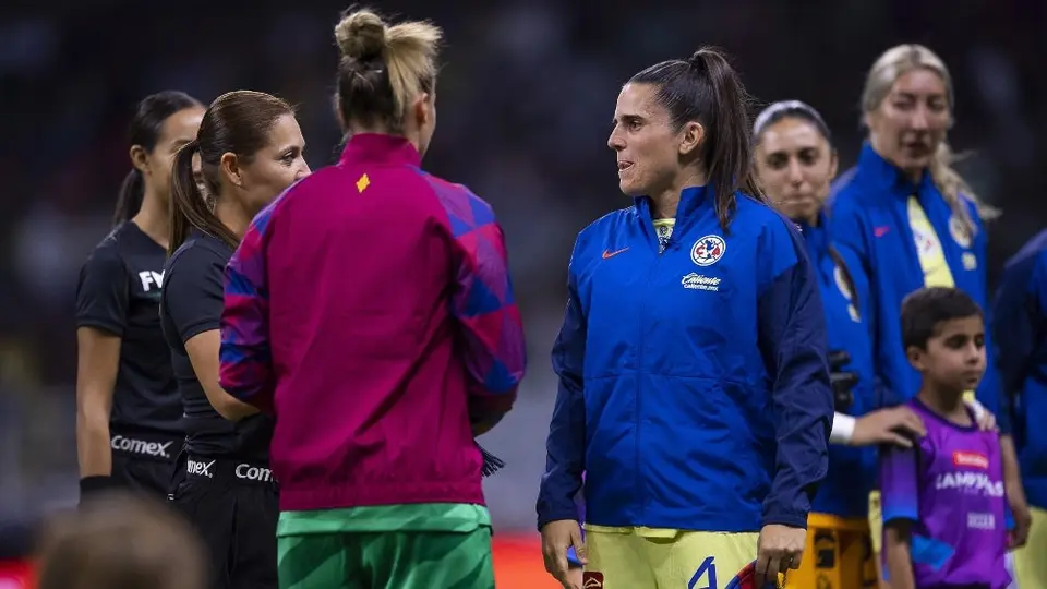 Andrea Pereira y Natalia Mauleón destacan el buen juego de América Femenil ante Barcelona
