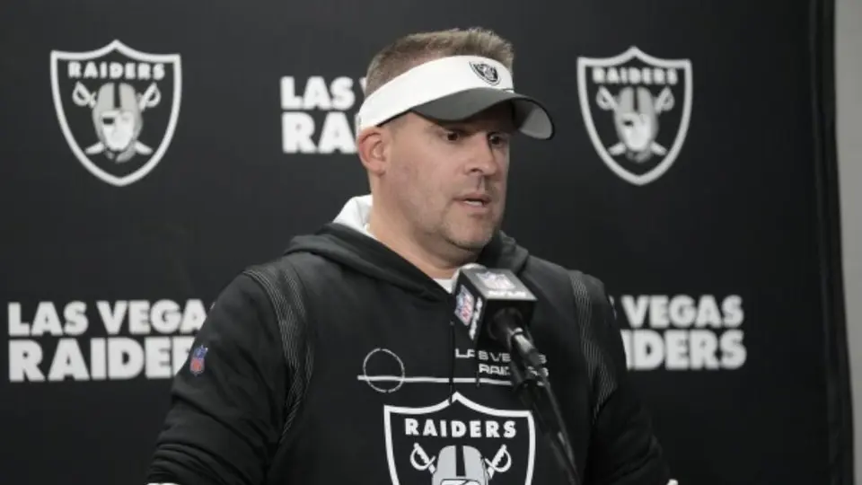 ¡SE ACABÓ LA PACIENCIA! Raiders destituyó a Josh McDaniels