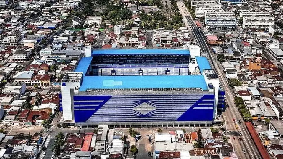 Ataque armado a aficionados de Emelec deja dos fallecidos y seis heridos afuera del estadio