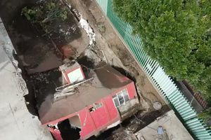 ¡Se lo tragó la tierra! Gimnasio de box cae a socavón en deportivo de la Gustavo A. Madero