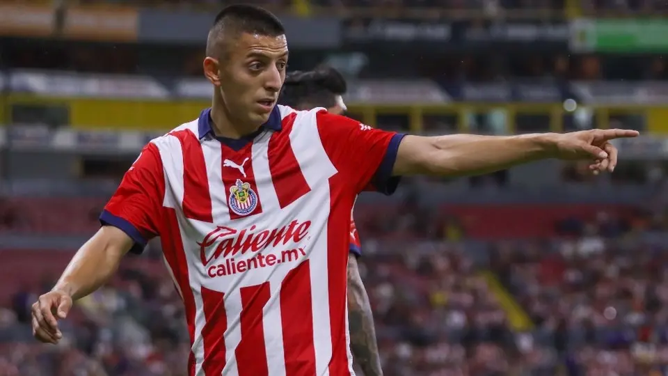 Piojo Alvarado ve a Chivas compitiendo en la Liguilla, a pesar de que la gente no confíe