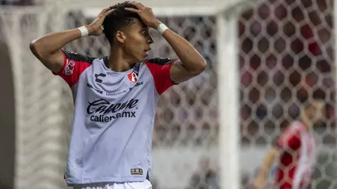 Ozziel Herrera lamenta su salida del Atlas para ir a Tigres: 'El equipo tomó la decisión'