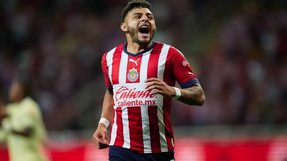 Chivas y la 'maldición del 10'; el Rebaño Sagrado no logra encontrar a su jugador diferente