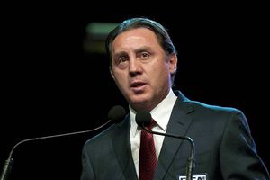 Alex Aguinaga, exjugador de Necaxa, denuncia ser víctima de ataques cibernéticos y extorsión