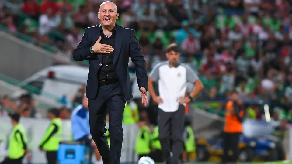 Pablo Repetto admitió que triunfo de Santos sobre Chivas da tranquilidad al equipo
