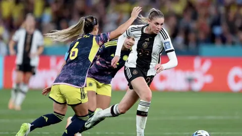 Narrador colombiano hizo comentarios polémicos en un partido del Mundial Femenil 2023