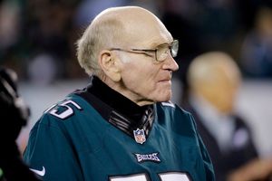 Murió Maxie Baughan, leyenda de Eagles, a los 85 años