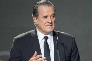 Raúl Orvañanos le dice a una niña "señorita muy guapa" durante transmisión y redes explotan