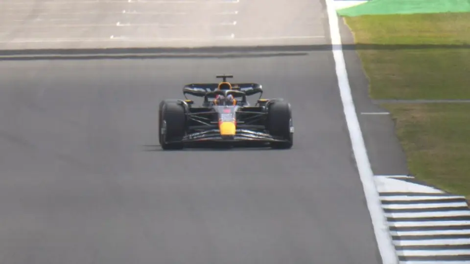 F1: Max Verstappen sigue enrachado y consigue su séptima pole de la temporada
