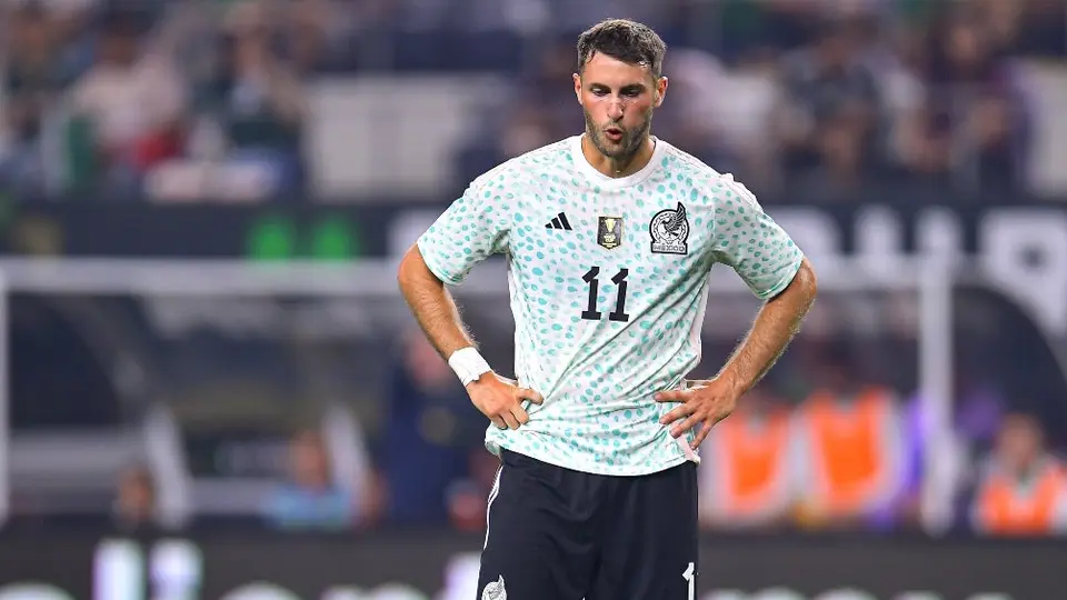 Jaime Lozano 'defiende' a Santiago Giménez tras haber fallado su penalti contra Australia