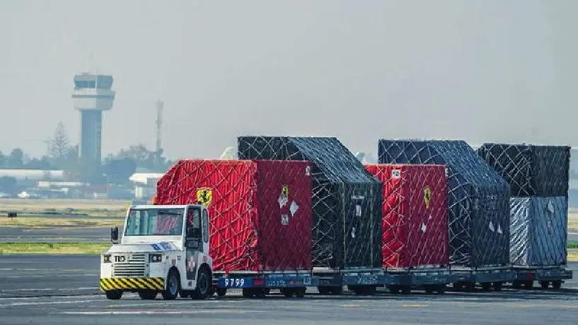 ¡Están en tierras aztecas! Las monoplazas de la Fórmula 1 llegaron a México