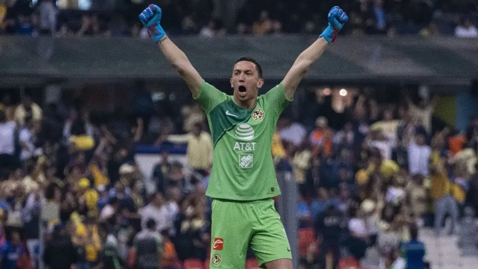 Rubén Rodríguez da réplica a Agustín Marchesín sobre su regreso fallido al América