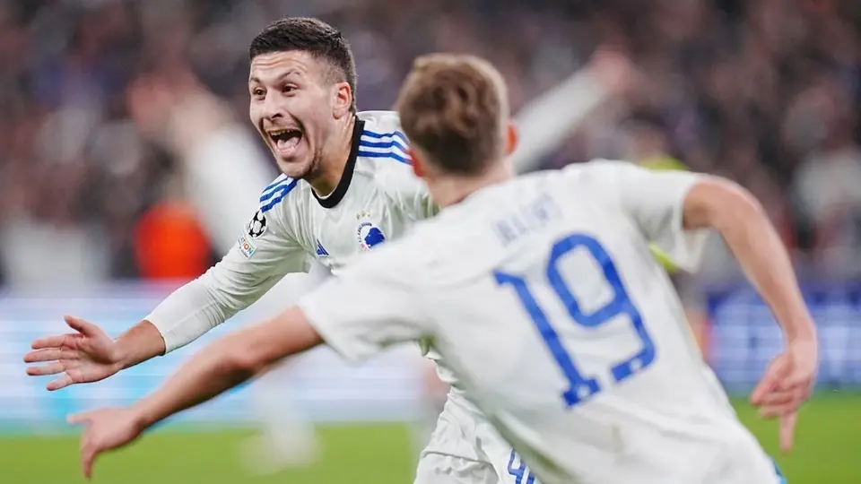 Manchester United cerca de la eliminación tras caer contra el Copenhague en Champions