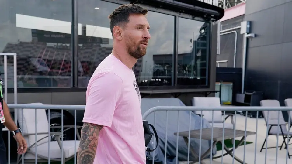 Inter de Miami vs Cruz Azul: Afición recibe a Lionel Messi con tifo al minuto 10