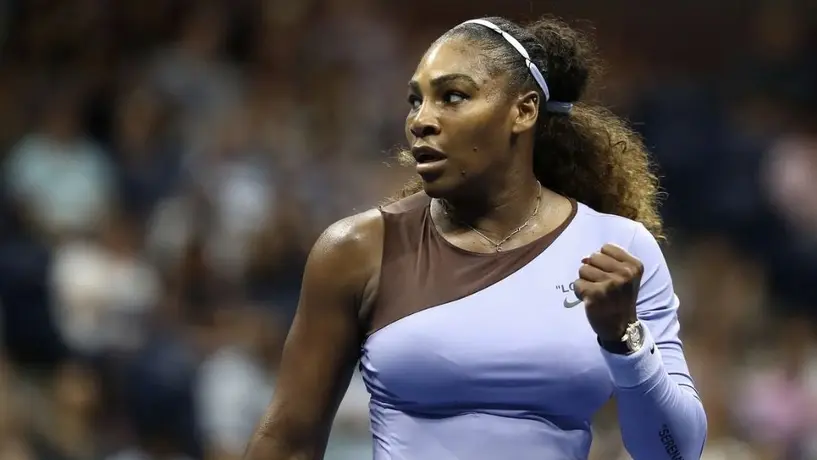 Serena Williams elimina a Aryna Sabalenka en foto durante evento en Miami